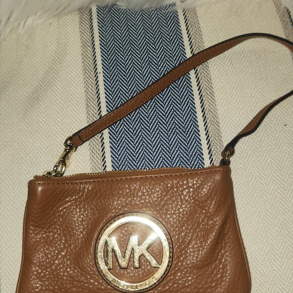 Michael Kors Purse - Picture 1 of 4